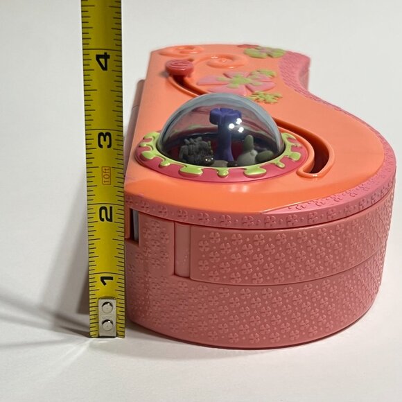 Littlest Pet Shop Teeniest Tiniest Playset Store N Go Pencil Case Dogs Rabbit - Picture 8 of 9